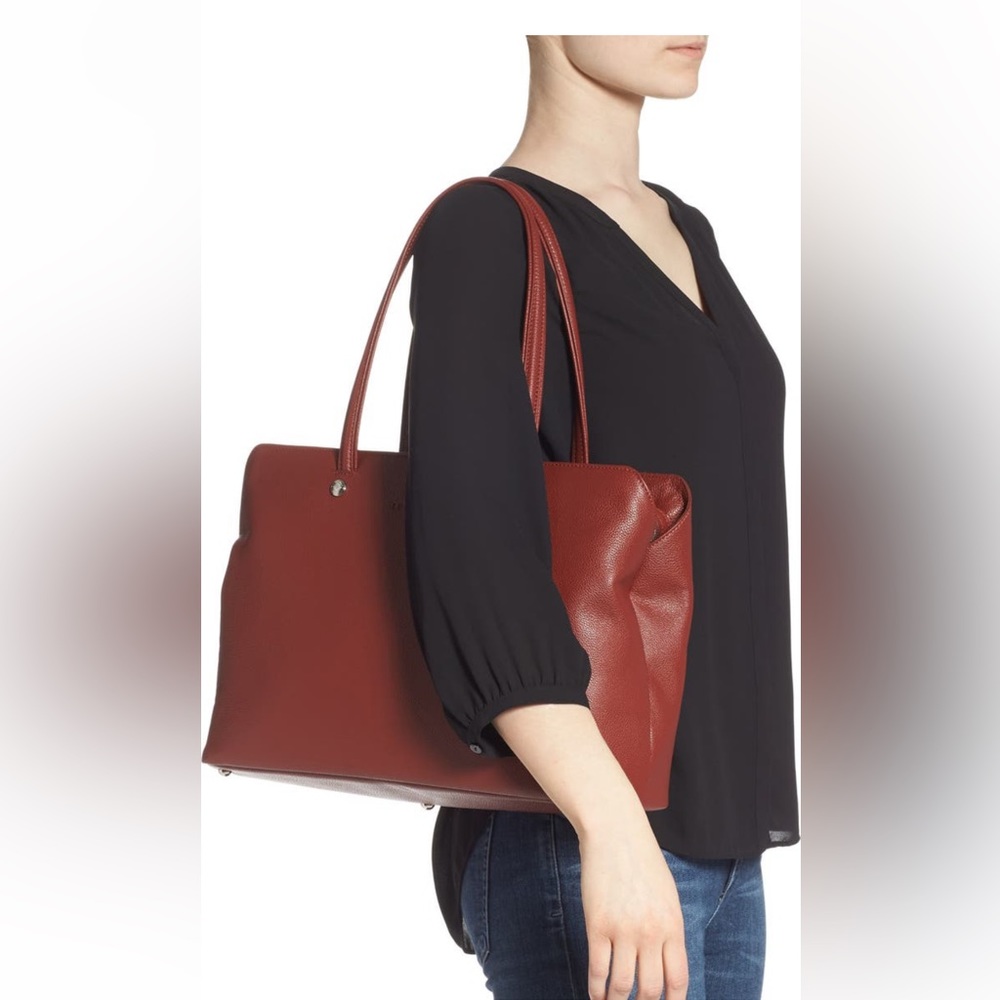 Longchamp tote